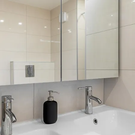 3 Bedroom Classical With A Modern Touch 2unit Budapest