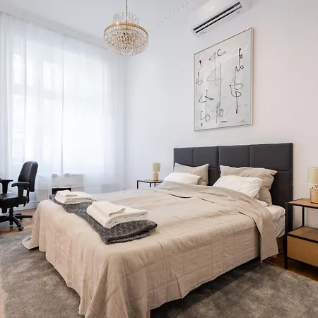 3 Bedroom Classical With A Modern Touch 2unit