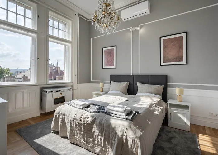 3 Bedroom Classical With A Modern Touch 2unit