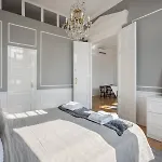 3 Bedroom Classical With A Modern Touch 2unit Apartament *